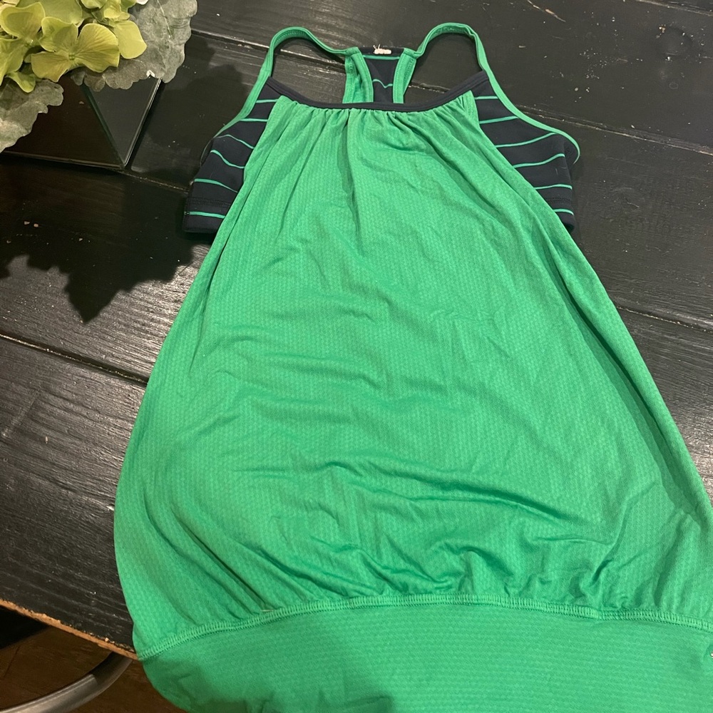 Lululemon workout tank and jacket